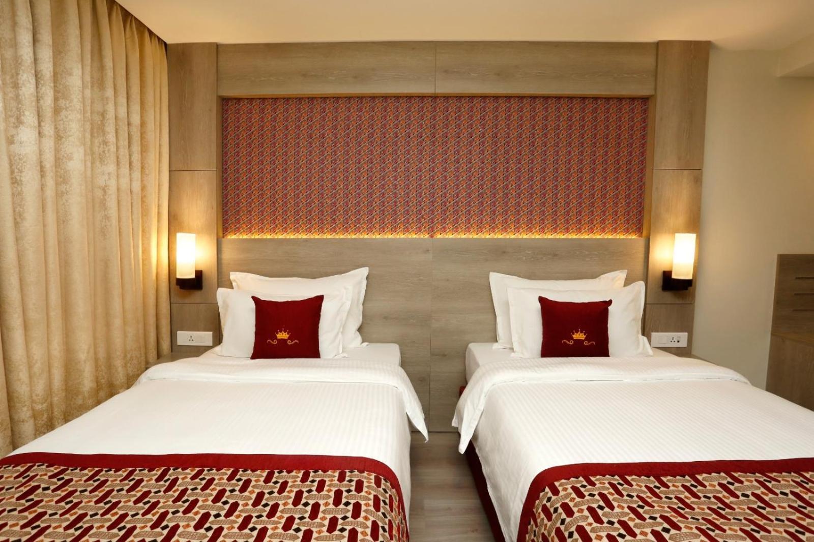 Hotel Crowne Imperial Kathmandu Buitenkant foto